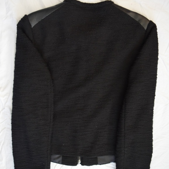 Black Blazer - Picture 3 of 5